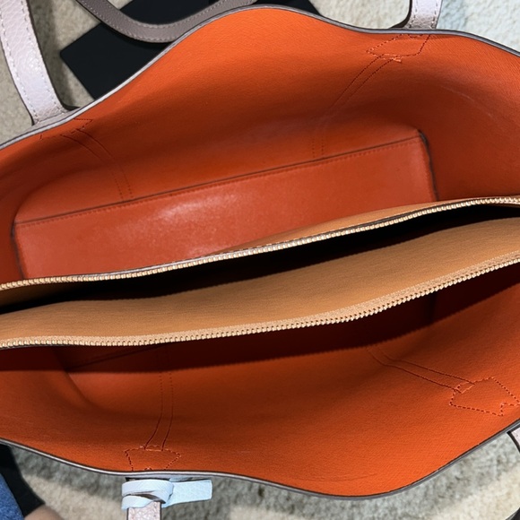 Tory Burch Perry Triple Compartment Grey and orange with Removable Logo. - Picture 9 of 11